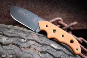 tops knives wilderness guide 4.0